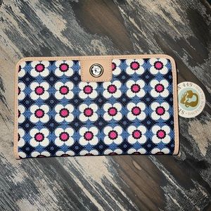 Spartina 32 Calhoun snap wallet new with tags RFID protection